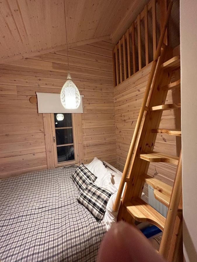 Sauna Cabin In The Heart Of Nuuksio National Park - Moekki Nuuksiossa Espoo Exterior photo